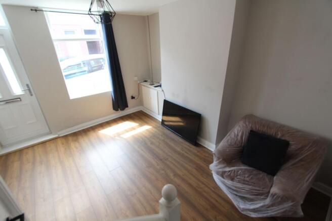 3 bed Terraced for sale Image 8