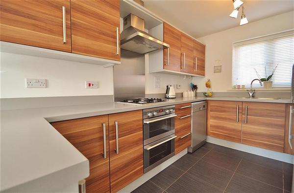 Kitchen/Breakfast