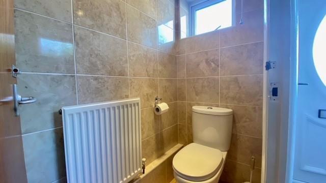 Cloakroom/wc