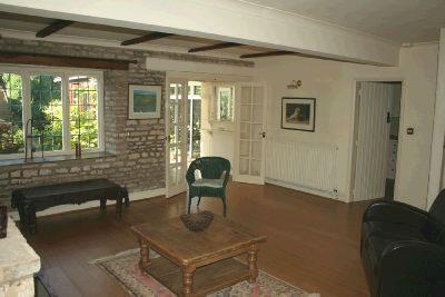 Living Room Photo 2