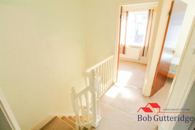 FIRST FLOOR LANDING