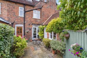 Tylesworth, Whielden Green, Amersham HP7 0JE