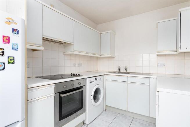 Knowles Close-6.jpg