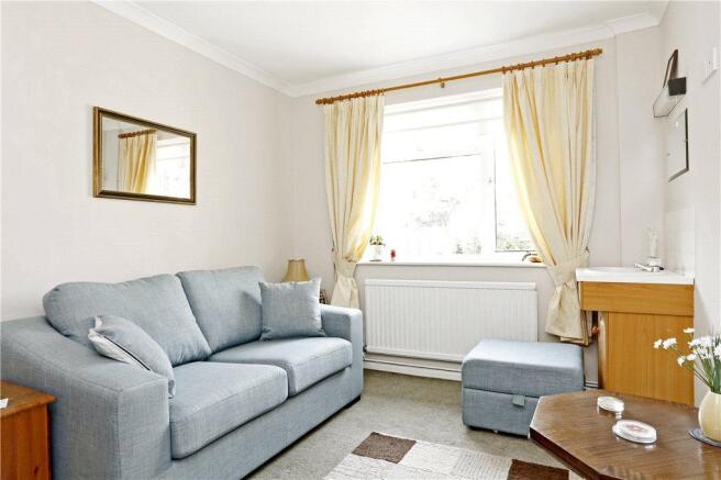 Bedroom/Office