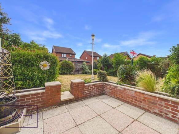 4 bed Detached for sale Image 2