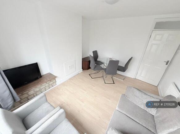 Lounge (View 2) 