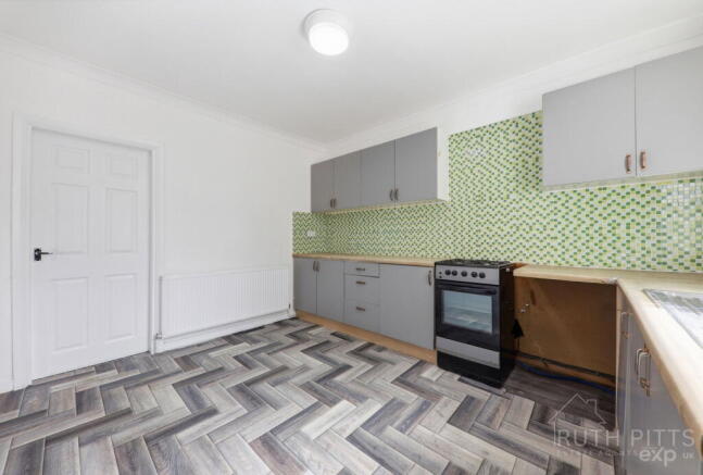 3 bed Terraced for sale Image 6