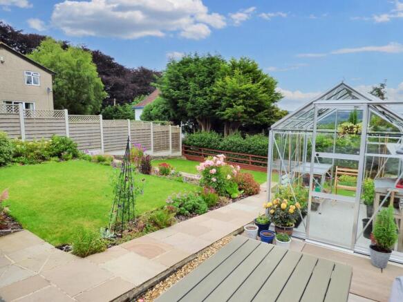 3 bed Detached Bungalow for sale Image 4