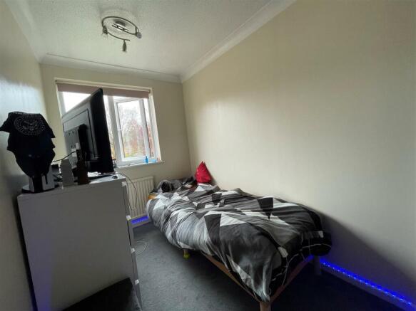 Bedroom 3.jpg