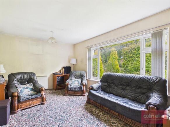 2 bed Detached Bungalow for sale Image 4
