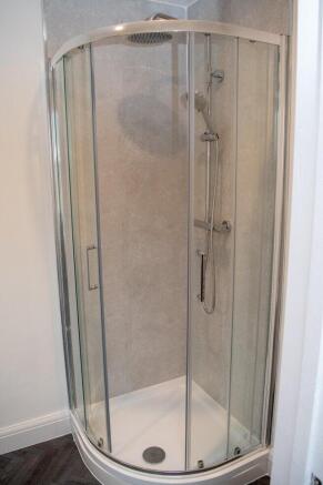 salem-street-ne32-3ag-1009668