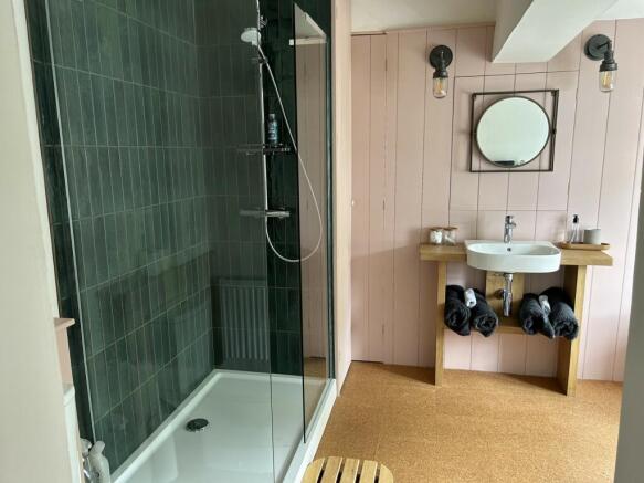 Bathroom 2