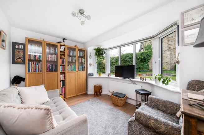 STUDY / HOME OFFICE