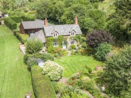 Sunny Bank, Corfton Bache, Craven Arms, Shropshire, SY7 9LE