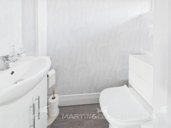4 bed Semi-Detached for sale Image 9