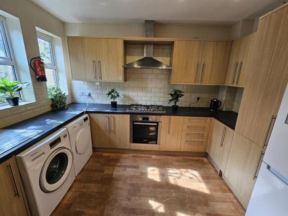 Kitchen 1