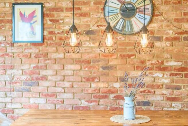 Feature Light