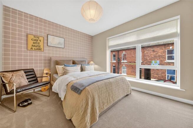 3 bed Town House for sale Image 12