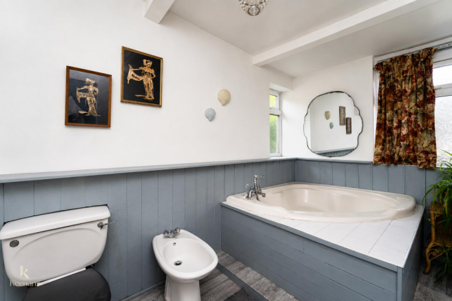 2 bed Cottage for sale Image 10
