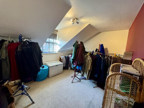 2 bed Flat for sale Image 7