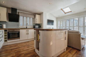 44, Arklow Drive, Hale, Liverpool L24 5RW