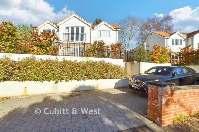 Driveway/Parking