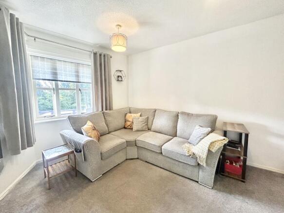 2 bed Apartment for sale Image 8