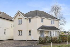 13 Beechtrees, Beechmont Avenue, Virginia Water GU25 4EY