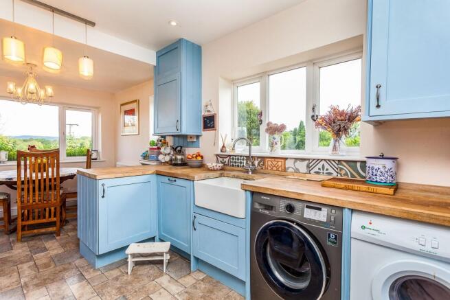 Kitchen/breakfast ro