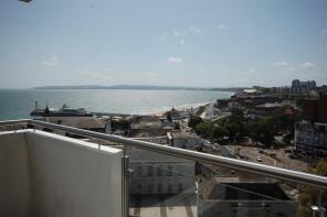 33, 1 Forest House, Russell Cotes Road, Bournemouth BH1 3UA