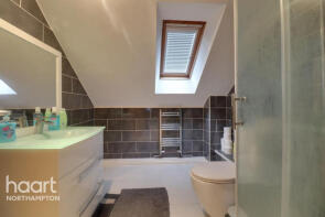5, Essex Terrace, Essex Street, Northampton NN2 6DP