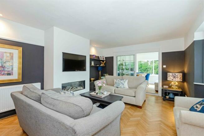 For Sale by Aspire Residential - Offington Lane