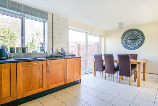 Kitchen Diner