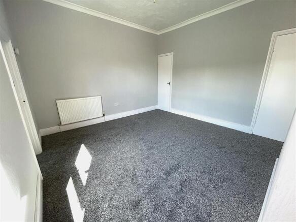 2 bed Terraced for sale Image 12