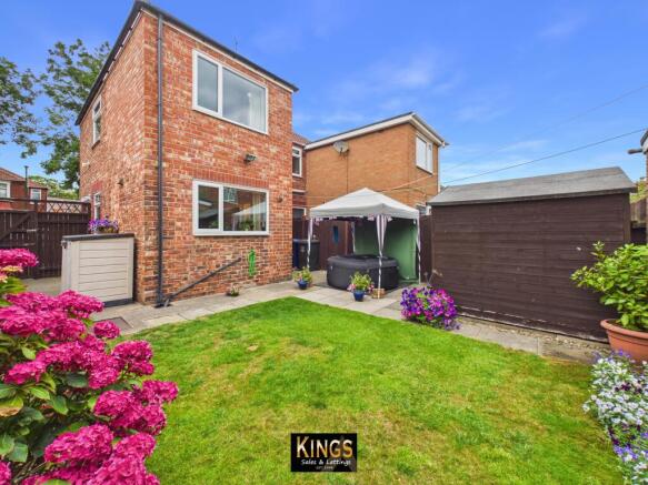 3 bed Semi-Detached for sale Image 4