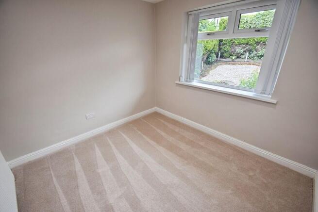 4 bed Detached to rent Image 4