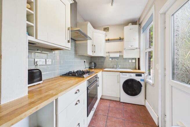 2 bed Terraced for sale Image 7