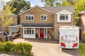61, Burleigh Way, Crawley RH10 4UG