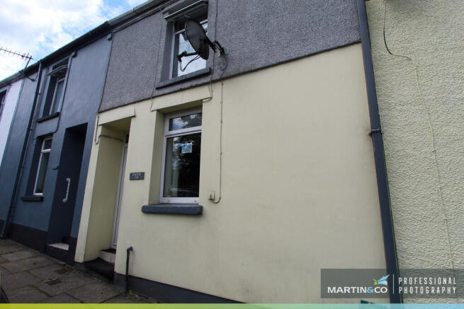 2-bed terraced on Regent Street, Aberdare, £94,950