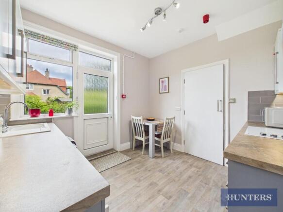 2 bed Flat for sale Image 10