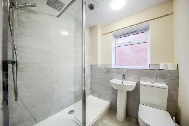 Main Shower Room