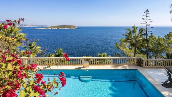 pool view