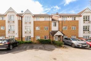 20, Newcombe Gardens, Hounslow TW4 5DN