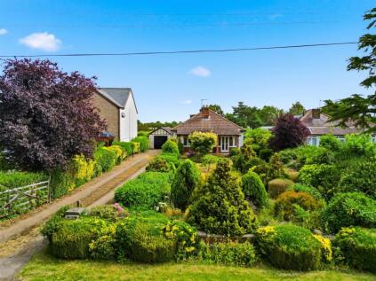 Station Road, Fiskerton