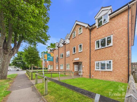 2 bed Apartment for sale Image 9