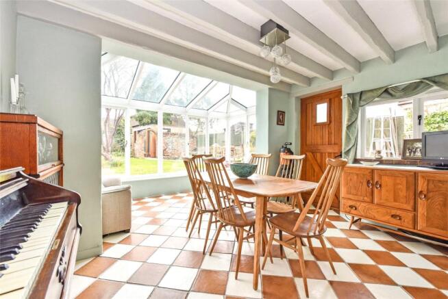 Dining/Sun Room