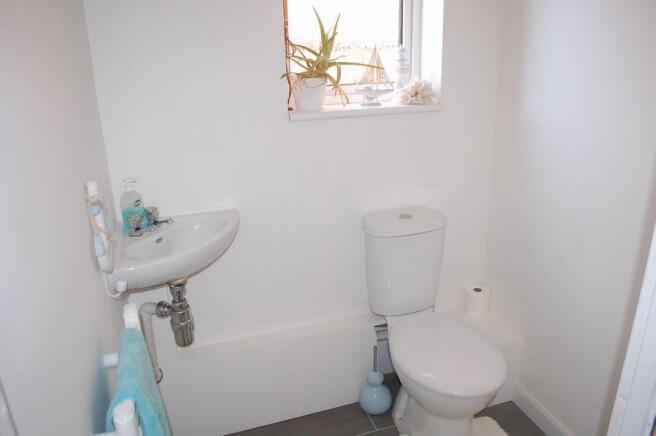 CLOAKROOM/WC