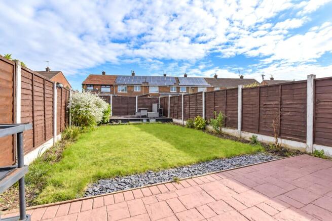 Birch Crescent, Newhey, Rochdale, Greater Manchester, OL16 photo 4