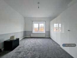 10a, 84 Dryburgh Mansions, Erpingham Road, London SW15 1BG