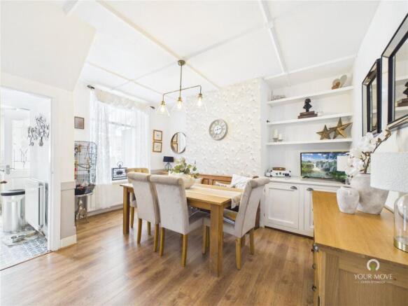Dining Room Pic 1